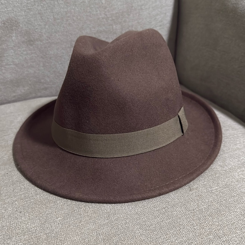 100% wool hat